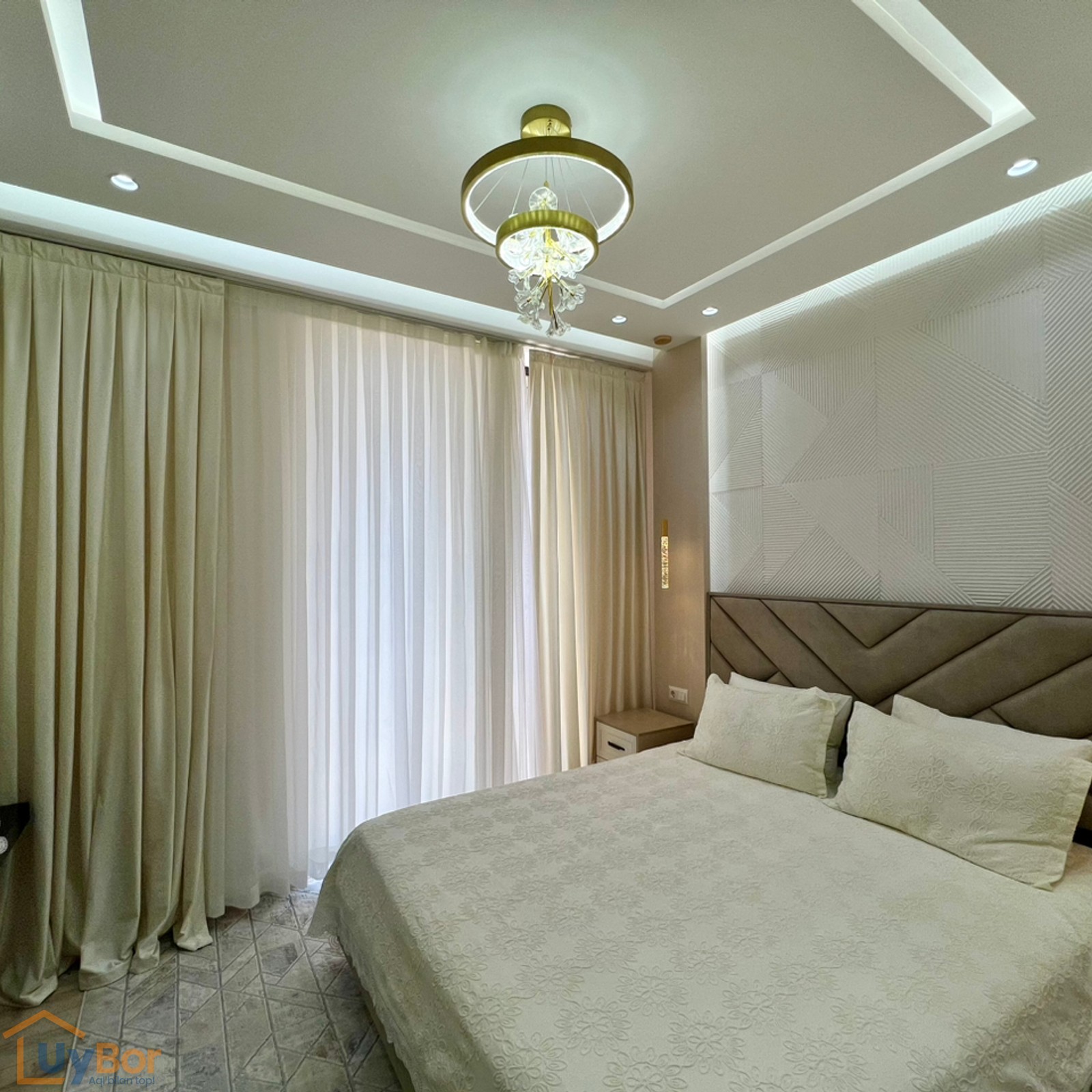 An amazing 4 bedroom apartment for sale in Almazar district, Tashkent city