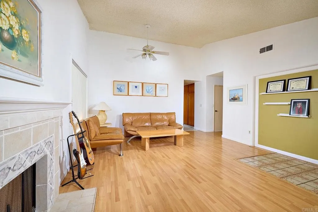 A 4-bedroom well-furnished San Diego apartment for sale