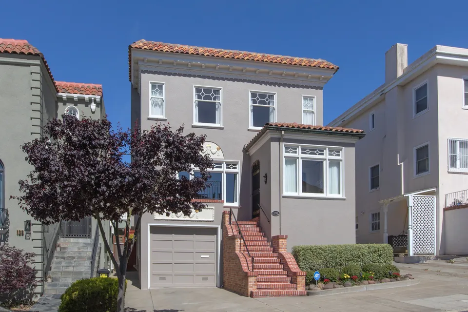 stunning 5-bedroom apartment for sale in San Francisco